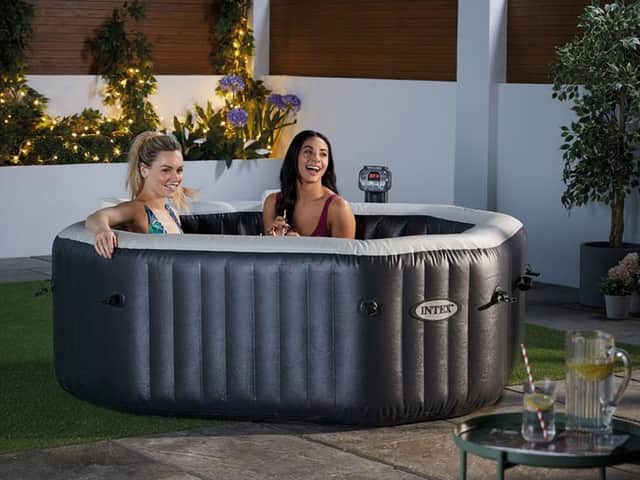 <p>When you can buy Aldi inflatable hot tub along with price and features</p>