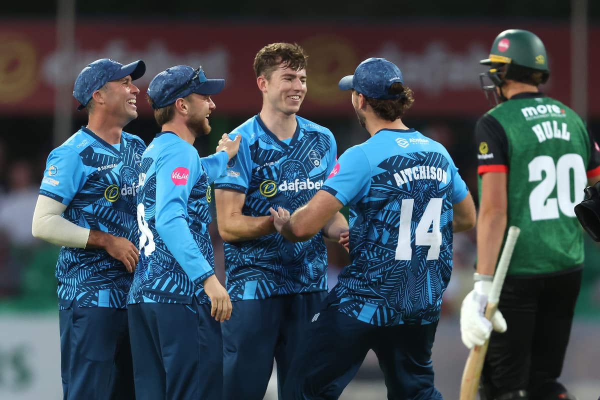 Martin Andersson takes six wickets as Derbyshire Falcons thump ...