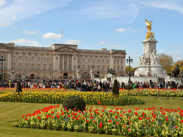 The Original Tour takes in Buckingham Palace 