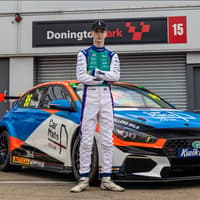 Chesterfield teenage racer to make BTCC history with Team VERTU