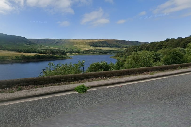 Police reopen Peak District road after crash