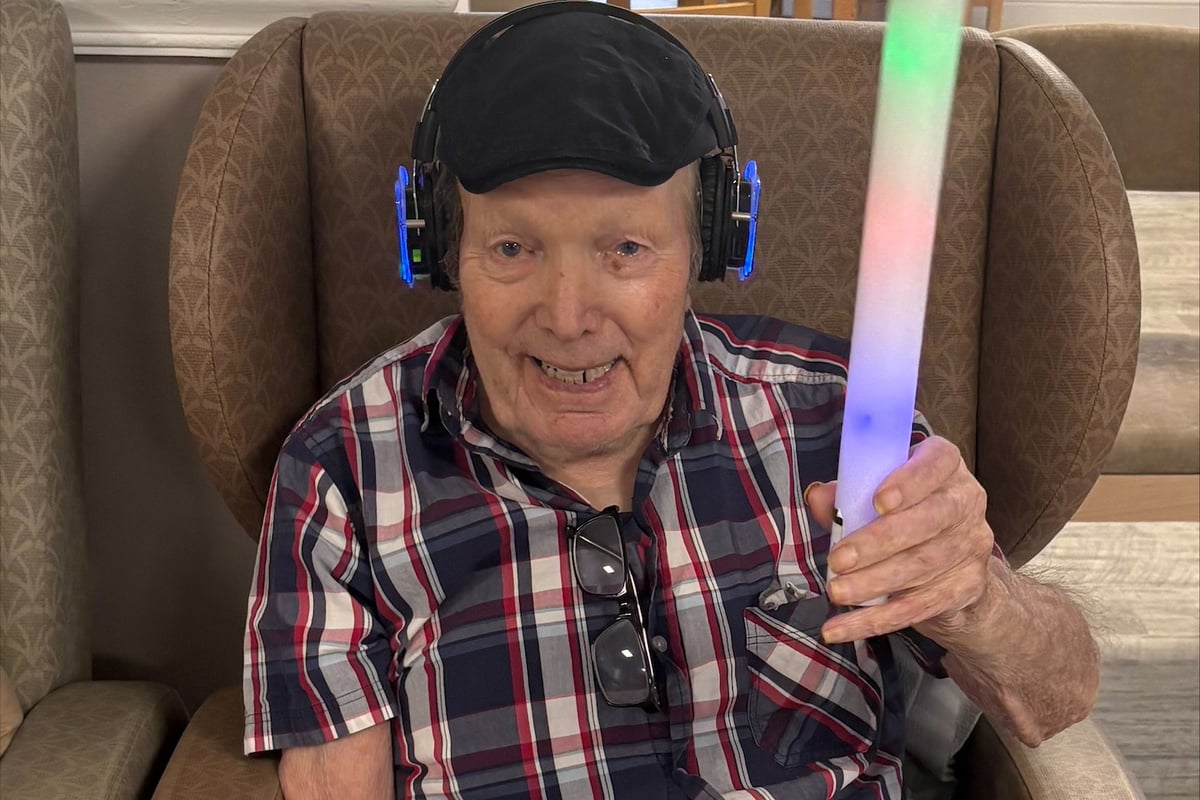 Residents turn up the volume for silent disco at Belper care home