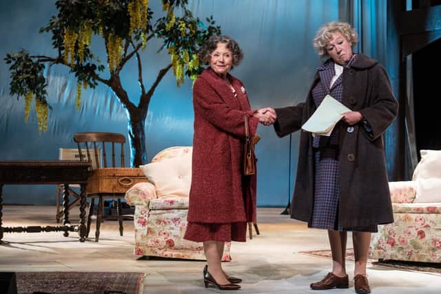 Lin Blakley (playing Agatha Christie) and Sarah Parks (Margaret Rutherford) in Murder, Margaret and Me. Photo by Craig Sugden.