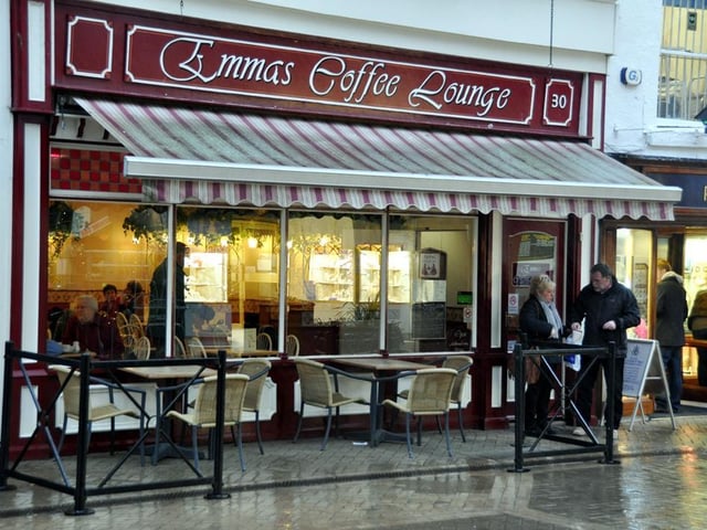 Emmas Coffee Lounge (Huntriss Row, Pictured); KFC (Huntriss Row); The Hideout Cafe Restaurant and Bar (Columbus Ravine); Cooplands Orchard (Newborough); Indian Lounge (Castle Road); Sunnys Cafe (St.Thomas Street).