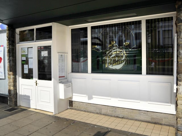 Florios Restaurant, (Aberdeen Walk, Pictured); The Seafood Social, (Aberdeen Walk); Roasters, (Aberdeen Walk); Lezzet Mediterranean Bistro, (Aberdeen Walk); Pickering's Fish and Chips, (Aberdeen Walk); Cooplands Secret Garden, (Westborough).