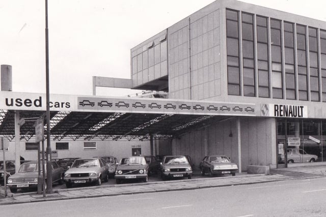 Renault's new retail branch on Regent Street in Leeds. Pictured in March 1977.