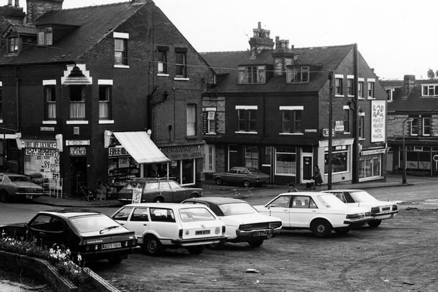 September 1984. Looking along Ashley Road showing, from left, junctions with Florence Street, Scarth Avenue and Ashley Terrace. Shops in view are DJ's greengrocers and off licence,  Diamond Taxis, a fish and chip shop and Patrick Alan's hairdressers.