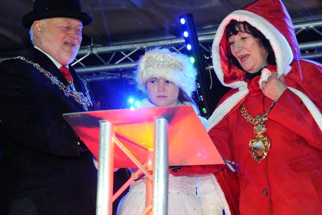 Mayor of Fylde Councillor John Singleton, Lights Princess McKenzie, and Mayor of St Annes Karen Henshaw officially switch on the lights in 2017
