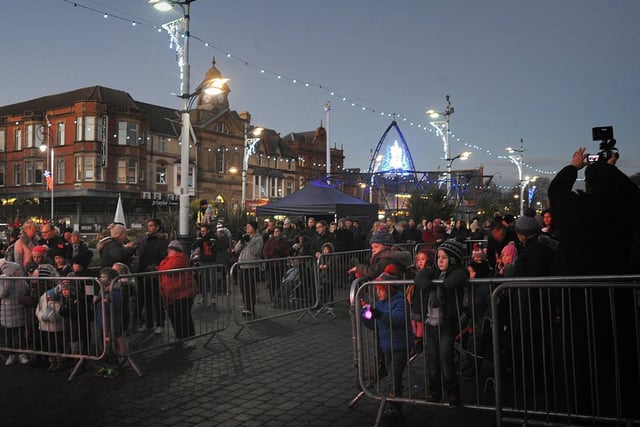 St Annes Christmas lights switch on 2016
