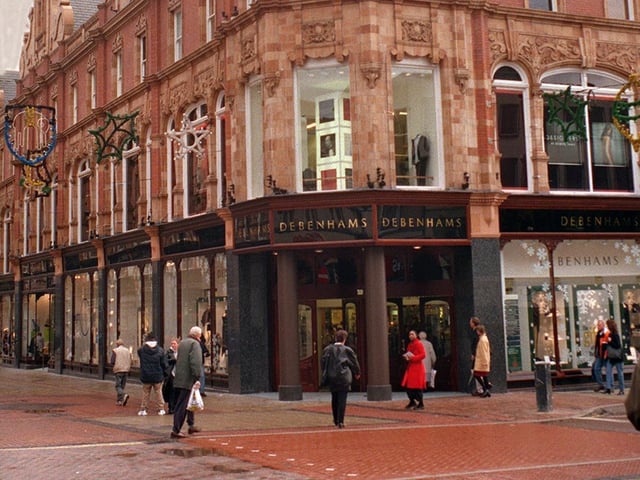 Share your memories of Debenhams on Briggate with Andrew Hutchinson via email at: andrew.hutchinson@jpress.co.uk or tweet him - @AndyHutchYPN