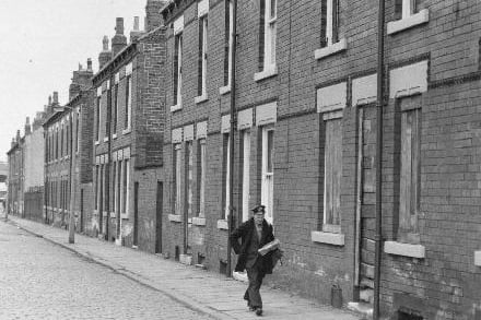 Share your memories of the cobbled streets of Leeds with Andrew Hutchinson vai email at: andrew.hutchinson@jpress.co.uk or tweet him - @AndyHutchYPN