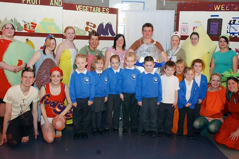 Wakefield college students putting on a healthy eating play for pupils at Martin Frobisher Infant School, Altofts.