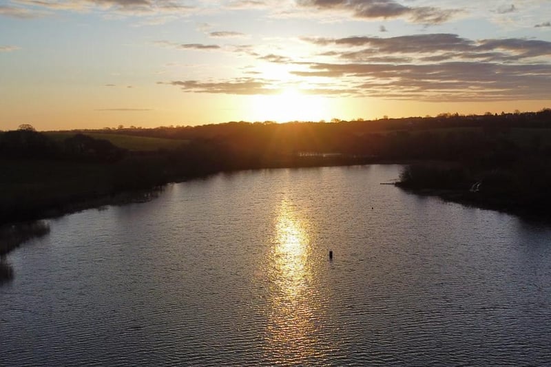 Tony Hiorns was up early to snap this stunning sunrise over Wintersett reservoir.