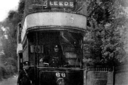 Number 66 Wakefield to Leeds open top tram. Picture taken near the Castle Inn terminus in Sandal between 1904 and 1910