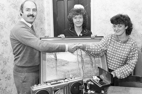 Mr D Haigh makes a presentation to County Hospital Wakefield in 1985