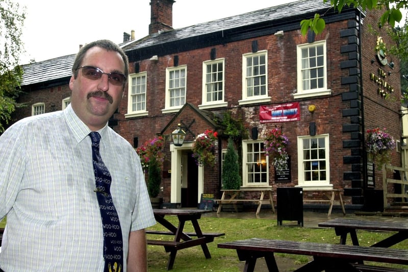 Do you remember Colin Edwards? He was landlord of The Mustard Pot in Chapel Allerton in September 2003.