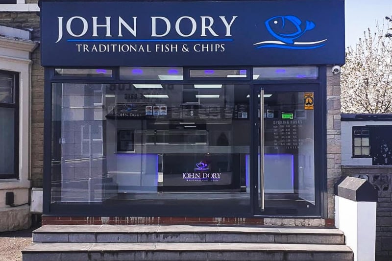 John Dory Fish Bar | 252 Station Rd, Bamber Bridge, Preston PR5 6EA | 01772 335514