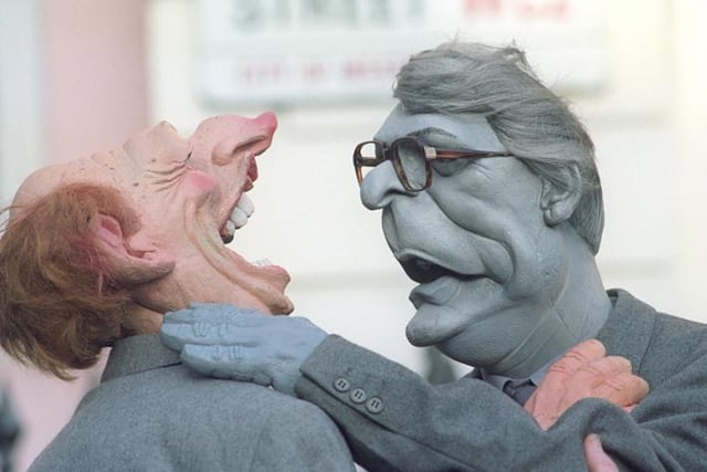Prime Minister John Major gets to grips with the leader of the opposition Labour leader Neil Kinnock