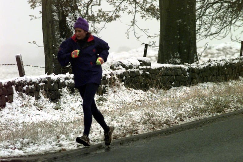 An runner out training on Otley Chevin encounters early season snow in November 1998.
