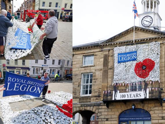 Over the weekend, a huge display of bottle base poppies, made by the community was attached to netting and adorned the face of Pontefract Town Hall to honour VE day 2021