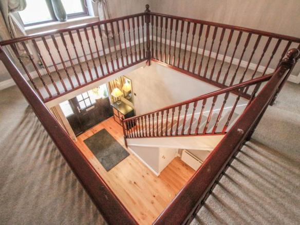 Galleried landing and hallway.