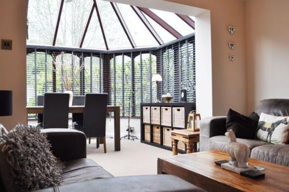 Family room and conservatory