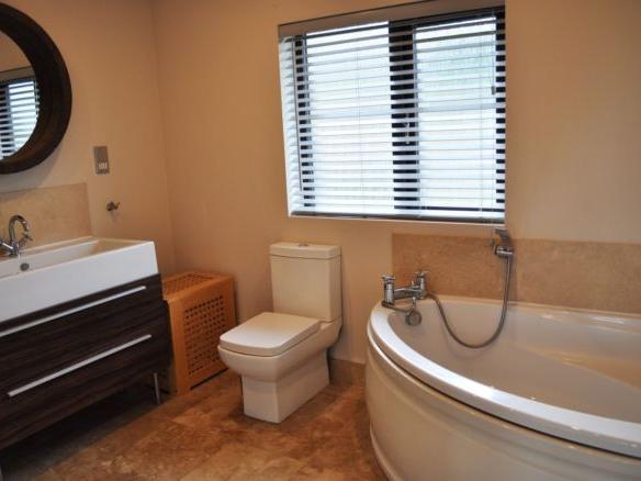 En-suite.