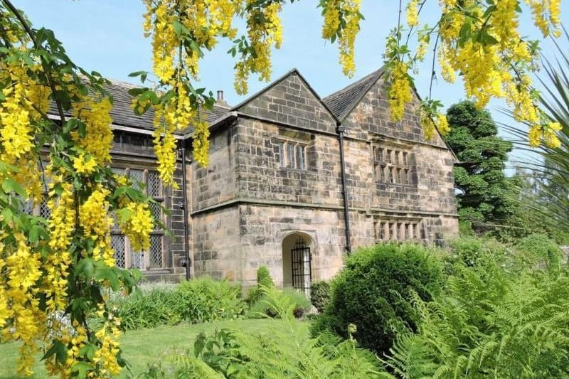 With picnic sites, restored gardens, woodland, streams, ponds, bridleways, a children’s playground, gift shop and café, there really is something for everyone to make Oakwell Hall a great day out.