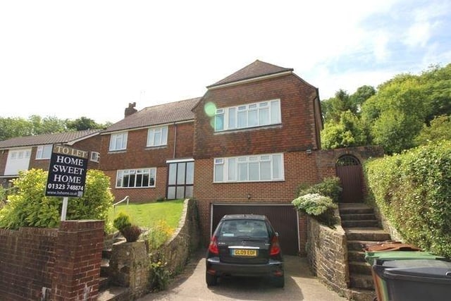 Four-bed detached house to rent in Cranborne Avenue, Meads, is on the market for £1,600 pcm SUS-200723-135722001