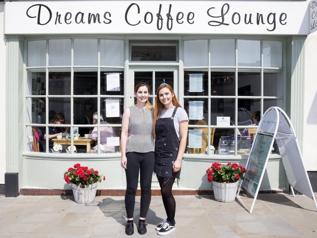 Dreams Coffee Lounge on St Giles Street hasfour-and-a-half stars from 764 reviews.A review from Januarysays: "This was excellent value and such a lovely local place."