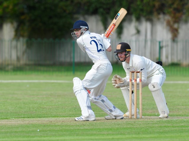 Action from Billingshurst's narrow win at Worthing / Picture: Stephen Goodger