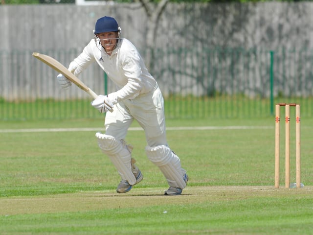 Action from Billingshurst's narrow win at Worthing / Picture: Stephen Goodger
