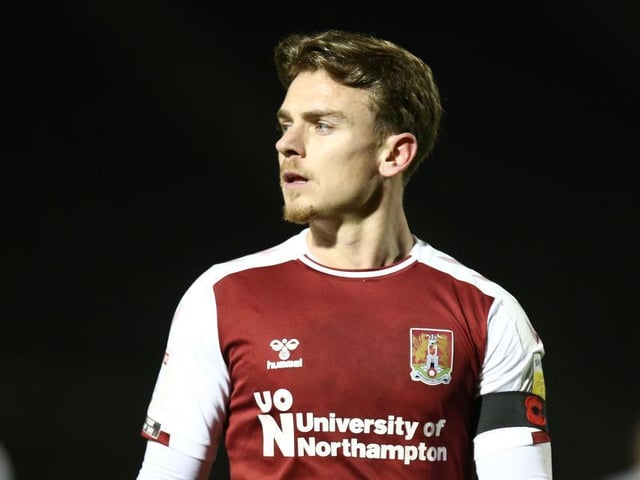 Skipper for the night & he was the best of a poor bunch in terms of outfield players. First-time finish opened the scoring & he was closest to equalising late on. Terrific tracking back & clearance also denied a certain goal... 4
