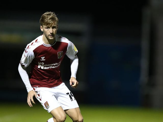 A full debut to forget. He actually delivered two or three really good crosses in the first-half but just didn't get the ball enough to continue that threat and then faded out of the game badly after half-time... 3.5