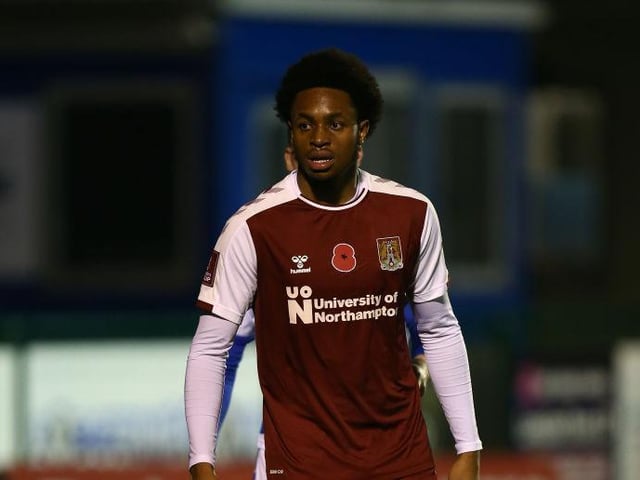 Again he got no joy against the home side's defence. Struggled to win headers and whilst he didn't get much in the way of goalmouth action, he failed to make the most of it when he did... 3
