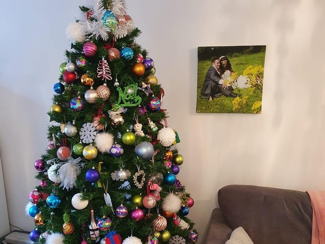 We can't fit all of this wonderful tree in the picture but Lisa Jurd from Chichester has excelled herself