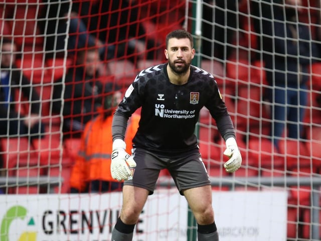 Made multiple stops throughout the contest although most were routine, with his best denying Lowery shortly after Martin's red. Seemed slow to react to Dale's equaliser as the ball took an absolute age to hit the net... 7
