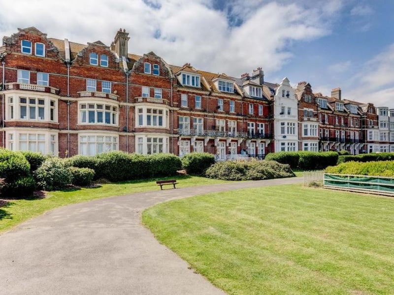 A grand Victorian frontline seafront apartment that has been sympathetically refurbished throughout blending beautiful contemporary finishes with original period features. This substantial home with private patio will appeal to those looking for a unique home Grosvenor gardens is set in a highly sought-after area of St Leonards on Sea and is moments from the beach and promenade.