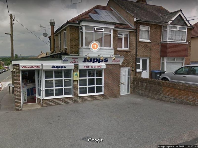 Jupps is a traditional fish bar, serving 'superb' fish and chips with  'amazing gluten free options' and 'stellar customer service'. Scores 4.5 out of 5 on Tripadvisor.