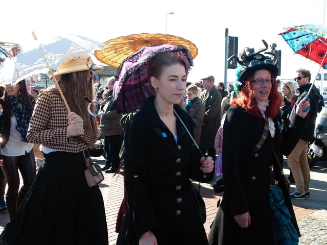 Fat Tuesday's Umbrella Parade 2022 in Hastings. Photo by Frank Copper. SUS-220228-082233001