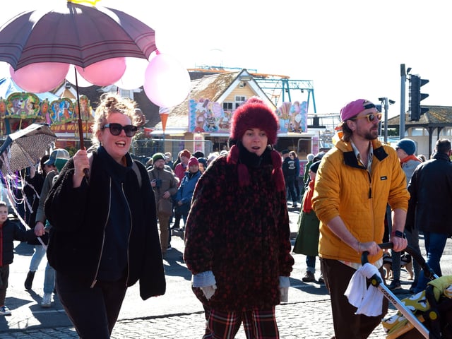 Fat Tuesday's Umbrella Parade 2022 in Hastings. Photo by Frank Copper. SUS-220228-082335001