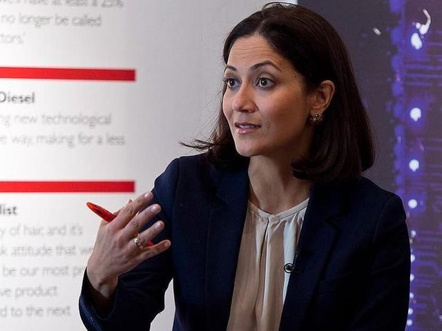 The newsreader and journalist for BBC Television and BBC Radio was born in Northampton and has appeared on BBC News at Ten, BBC Weekend News and BBC Breakfast, among other news shows.