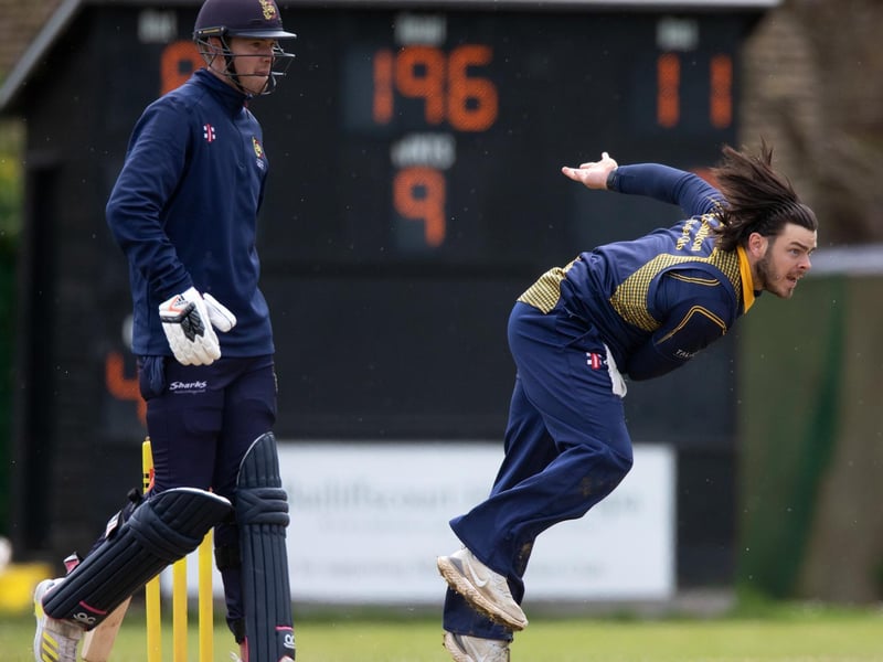 Action from the Sussex Premier League clash between Middleton and Hastings at Sea Lane / Pictures: Chris Hatton