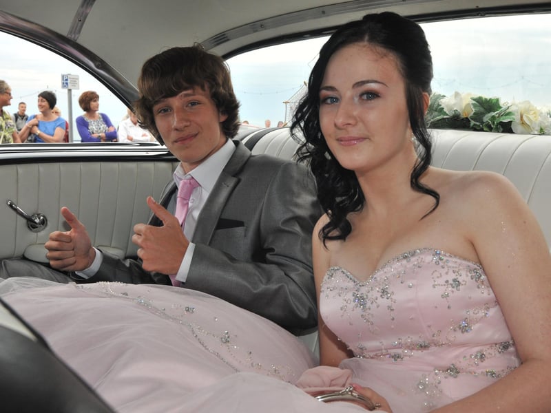 Bishop Bell School Prom at The Cavendish July 5th 2012 E27143N ENGSUS00120120607130655