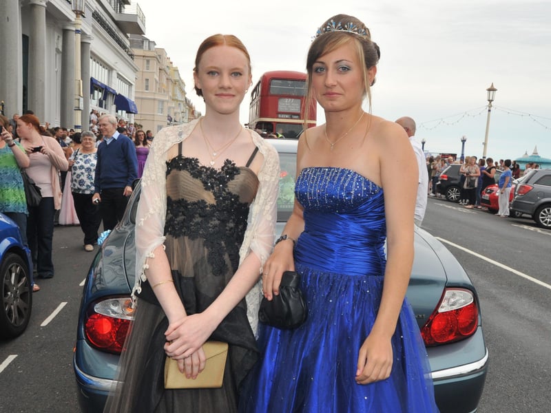 Bishop Bell School Prom at The Cavendish July 5th 2012 E27143N ENGSUS00120120607130930