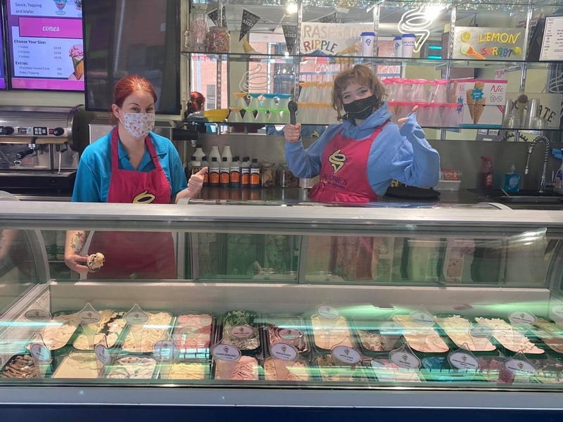 Pay a visit to one of Gallone's ice cream parlours in Kingsthorpe, Market Harborough, Towcester or Weston Favell this weekend! For more information, call 01604 715371.