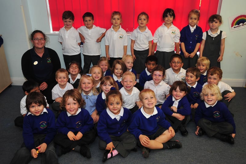 rec10 Hampton Vale Primary School
Pears - Miss Norris