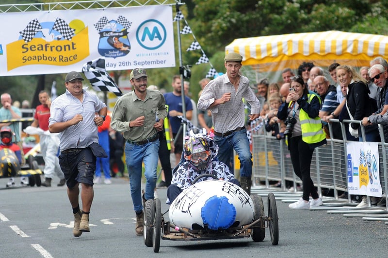 Seafront Soapbox Race Eastbourne 2021 (Photo by Jon Rigby) SUS-210927-094521001