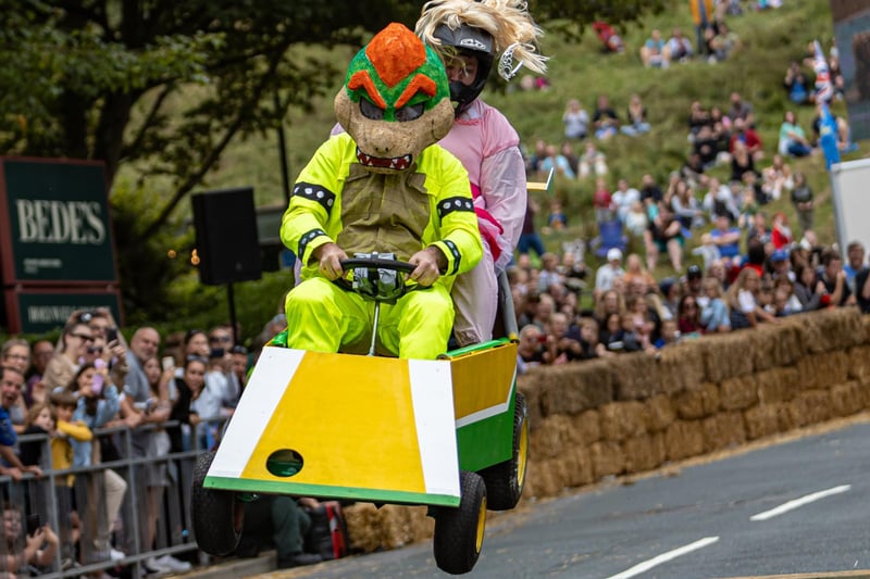 Seafront Soapbox Race Eastbourne 2021. Picture from Hugh Wilton SUS-210927-110759001