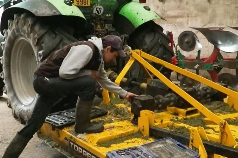 Rodrigo fixing machinery
